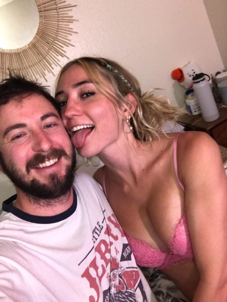 chloe_and_dic