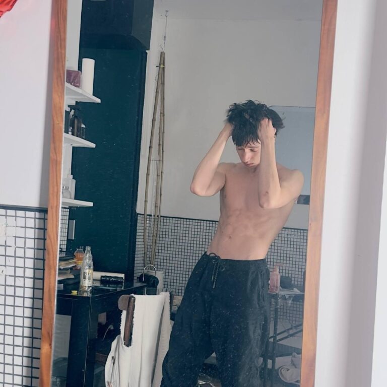 saysmoan