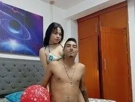 couple-sensual-addicted